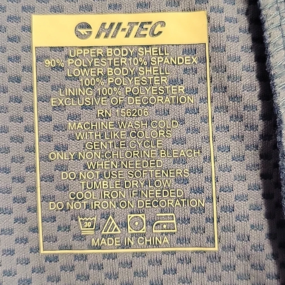 Hi-Tec Men's Vest - Picture 9 of 9
